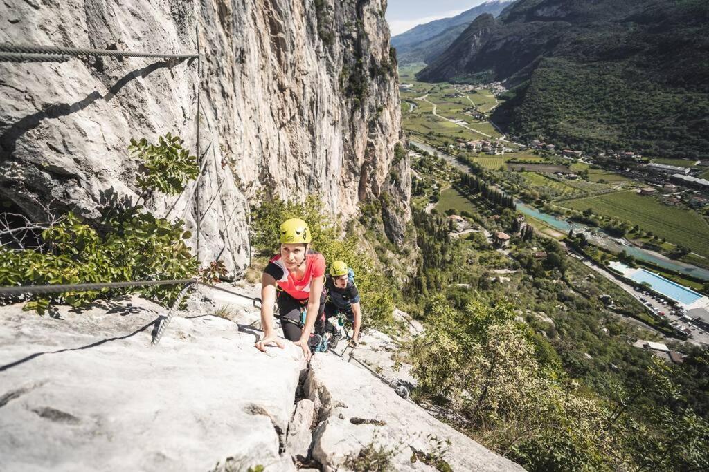 Me Ca - Appartamento Vacanze Riva del Garda Dış mekan fotoğraf